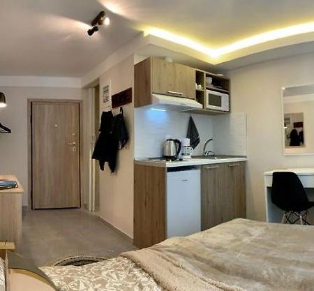 Center Deluxe Studio Thessaloníki Ngoại thất bức ảnh
