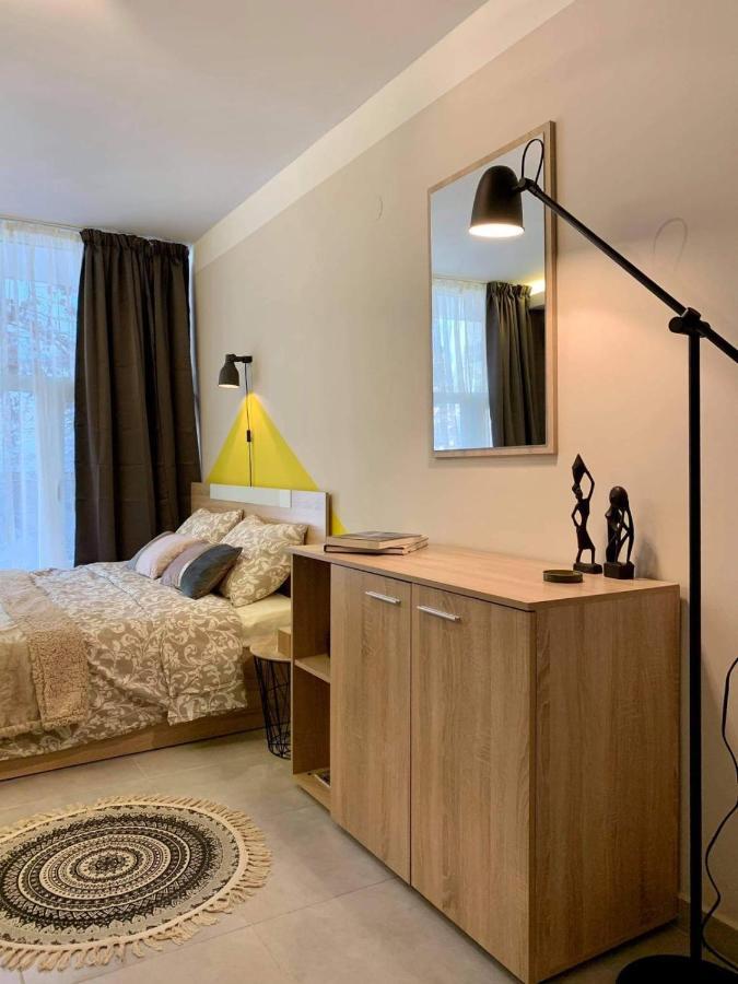 Center Deluxe Studio Thessaloníki Ngoại thất bức ảnh